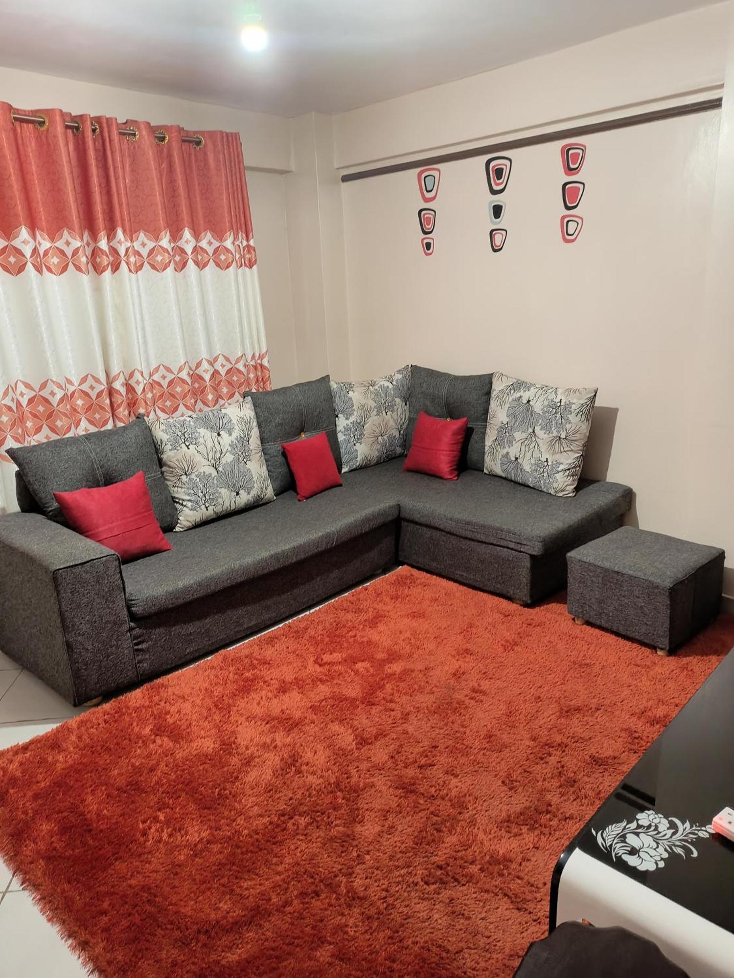 Jayson Furnished Apartment, Nairobi Bilik gambar